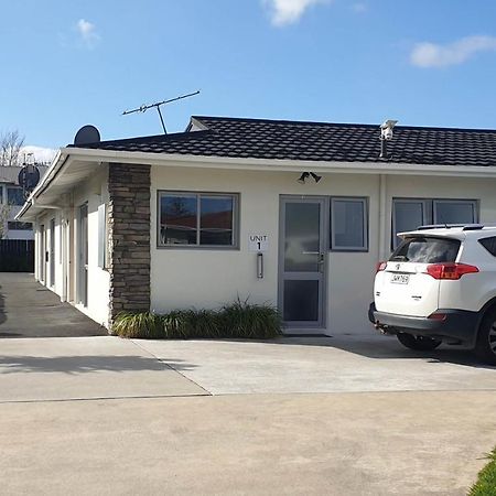 Rose Apartments Central Rotorua- Accommodation & Private Spa Экстерьер фото