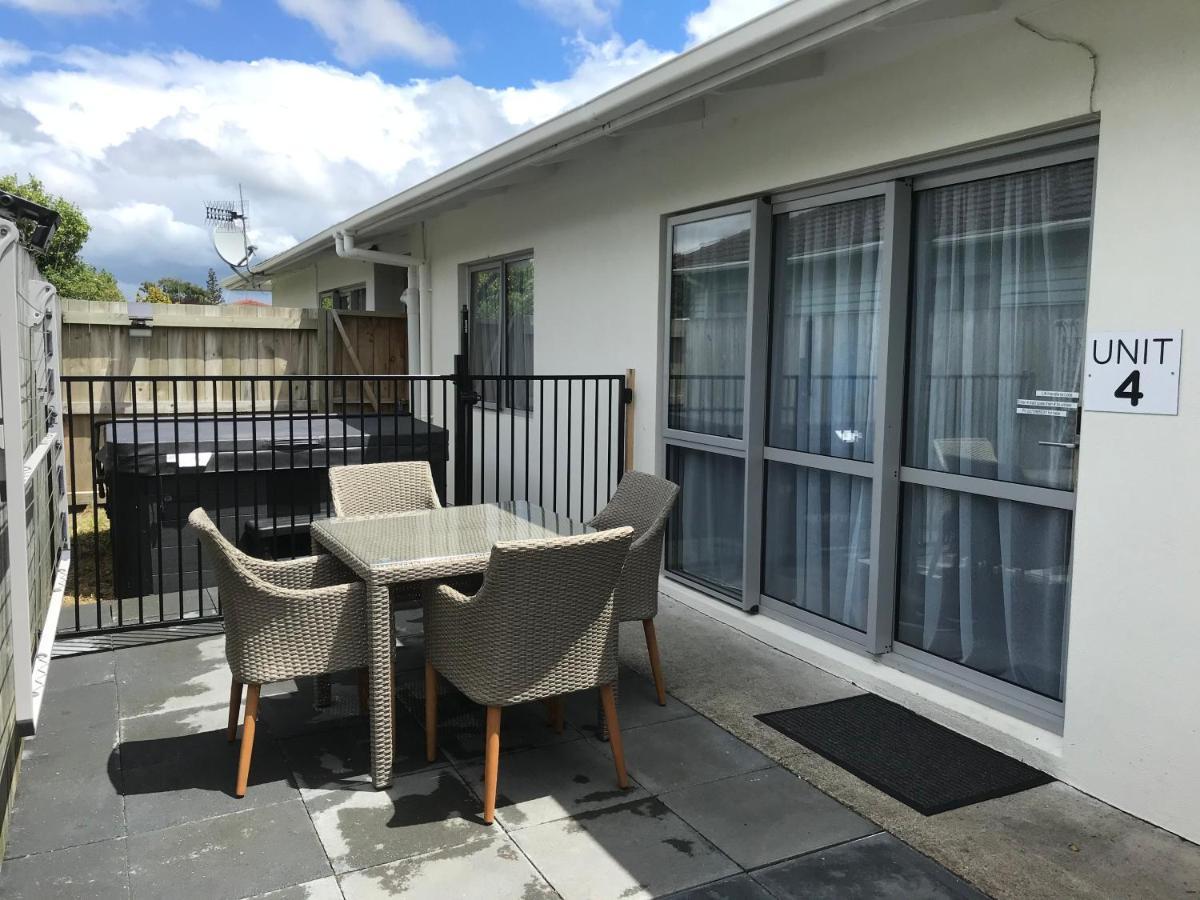 Rose Apartments Central Rotorua- Accommodation & Private Spa Экстерьер фото