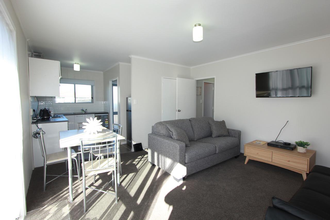 Rose Apartments Central Rotorua- Accommodation & Private Spa Экстерьер фото